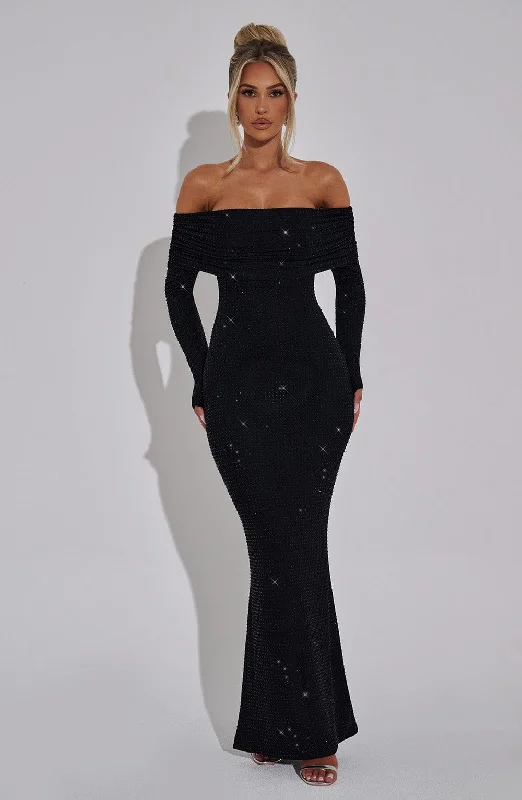 Stylish plus-size clothing for women   Cyprus Maxi Dress - Black