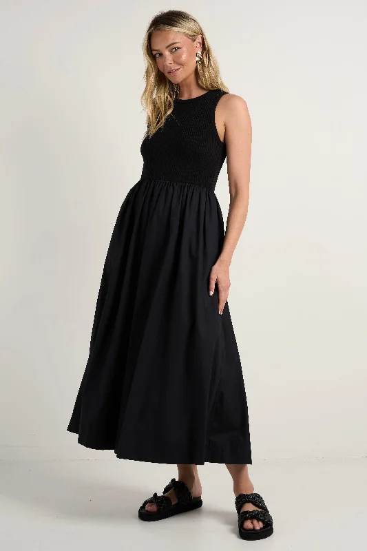Timeless women’s fashion for any occasion   Indispensable Black Crew Neck Contrast Midi Dress