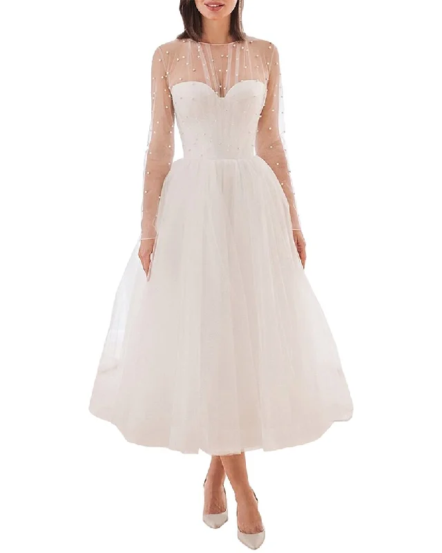 Refresh your closet with chic and comfy styles   Michel Laperle Dress