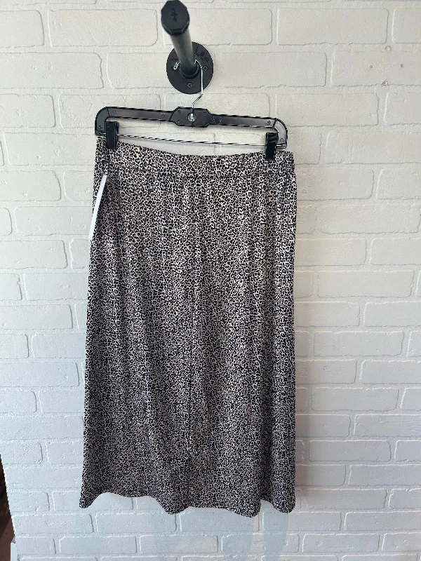 Feminine fashion to express your unique style   Skirt Midi By Cme In Animal Print, Size: 14