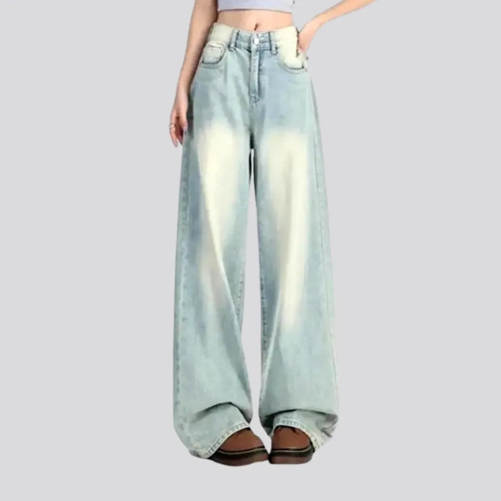 Feminine silhouettes for the modern woman   Light polished high rise loose jeans for women